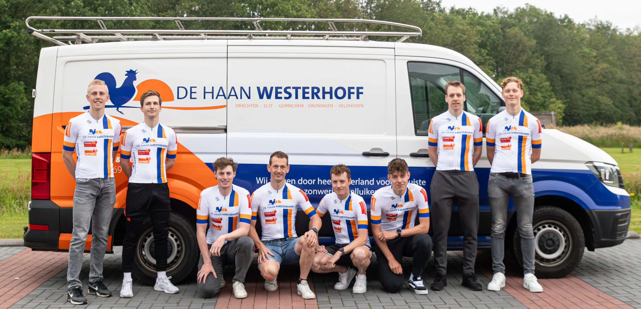 Bouwselect – De Haan Westerhoff schaatsteam bezoekt ons kantoor voor teambuildingdag